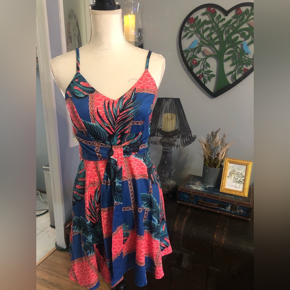 NWOT Ladies Spaghetti Strap Dress